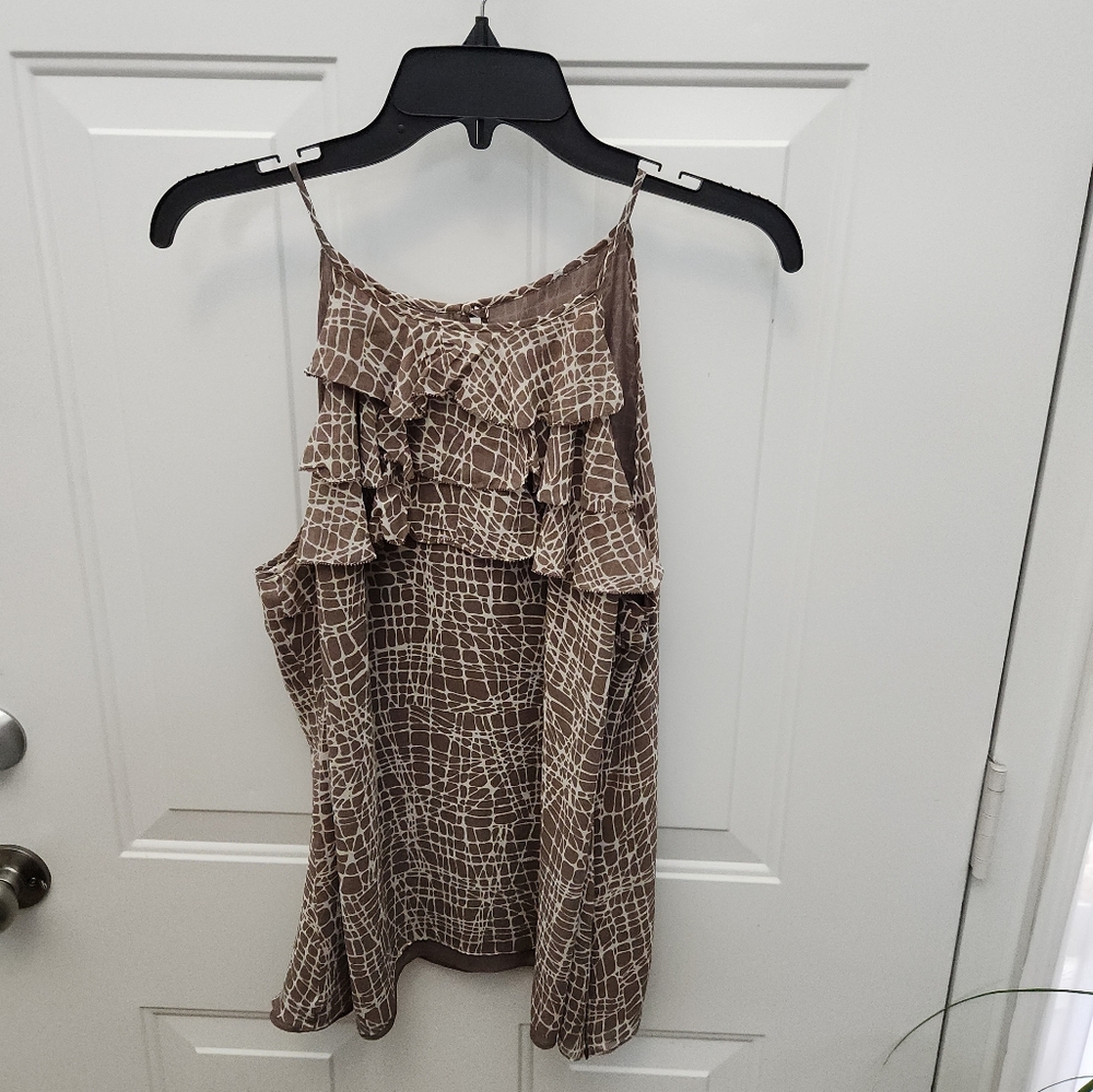 Ann Taylor Sleeveless Top Ruffle‎ Front Blouse Size XL